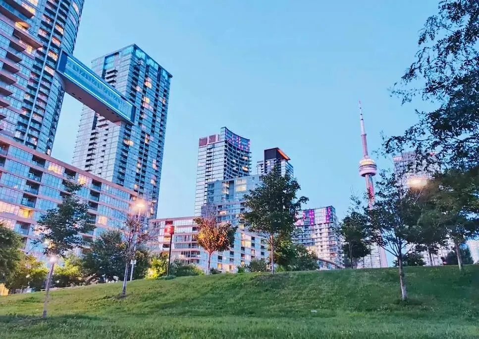 Apartment Royal Suite Toronto
