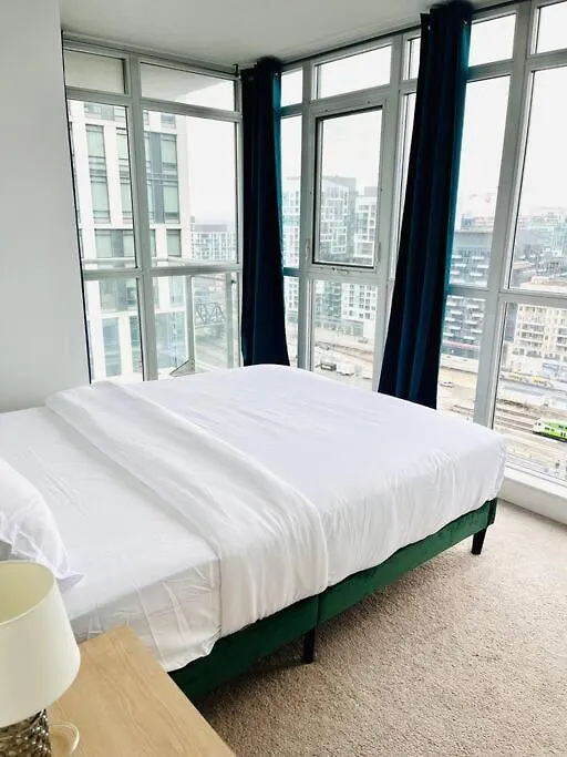 Apartment Royal Suite Toronto Canada